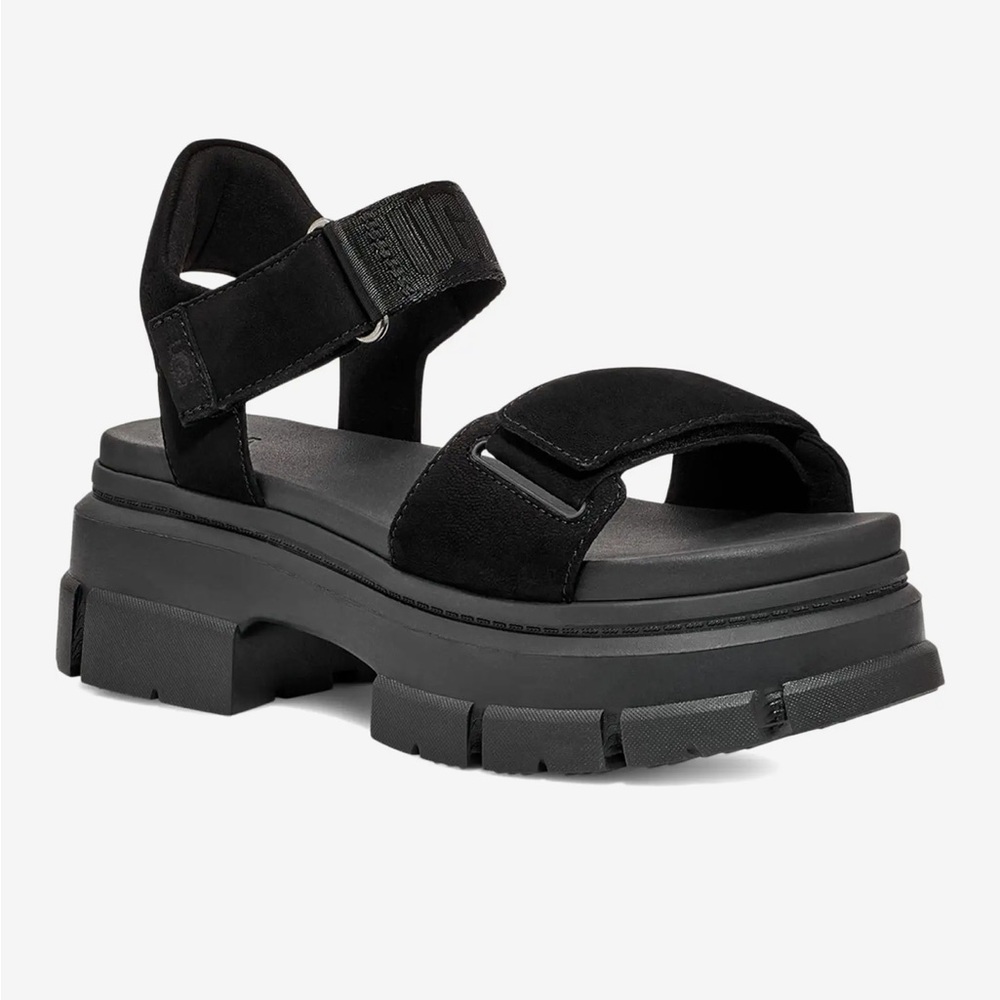 UGG Ashton Slide size 9